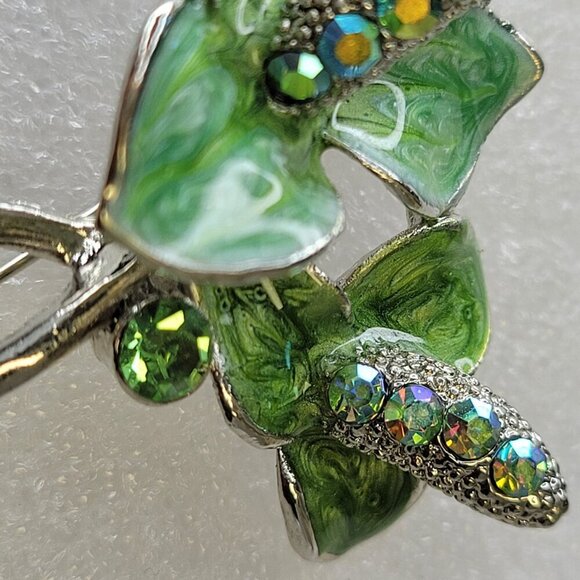 Vintage Rhinestone Floral Brooch Sparkling Green Leaves - Picture 4 of 12